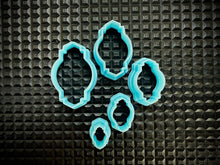 Load image into Gallery viewer, Medium range - Art Deco Element 2