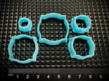 Load image into Gallery viewer, Medium range - Art Deco Element 5