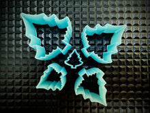 Load image into Gallery viewer, Medium range - Xmas Tree