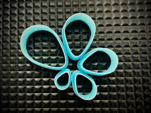 Load image into Gallery viewer, Medium range - Egg