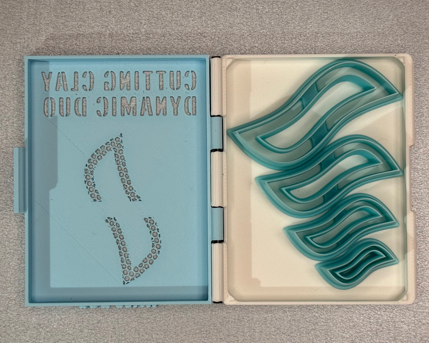 DYNAMIC DUO - Wave
