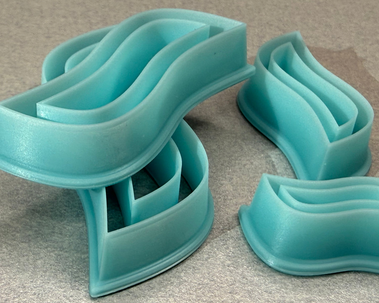 DYNAMIC DUO - Wave