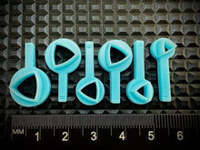 Cargar imagen en el visor de la galería, Teeny Tiny - Conjunto de triángulos convexos
