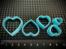 Load image into Gallery viewer, Medium range - Heart set
