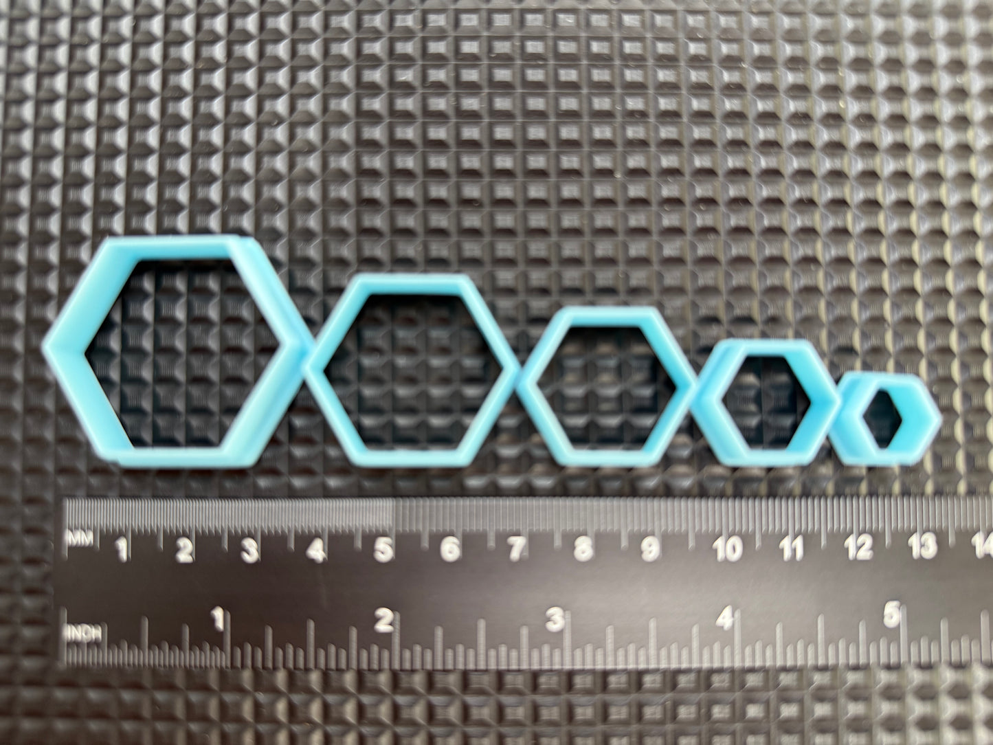 Medium range - Hexagon