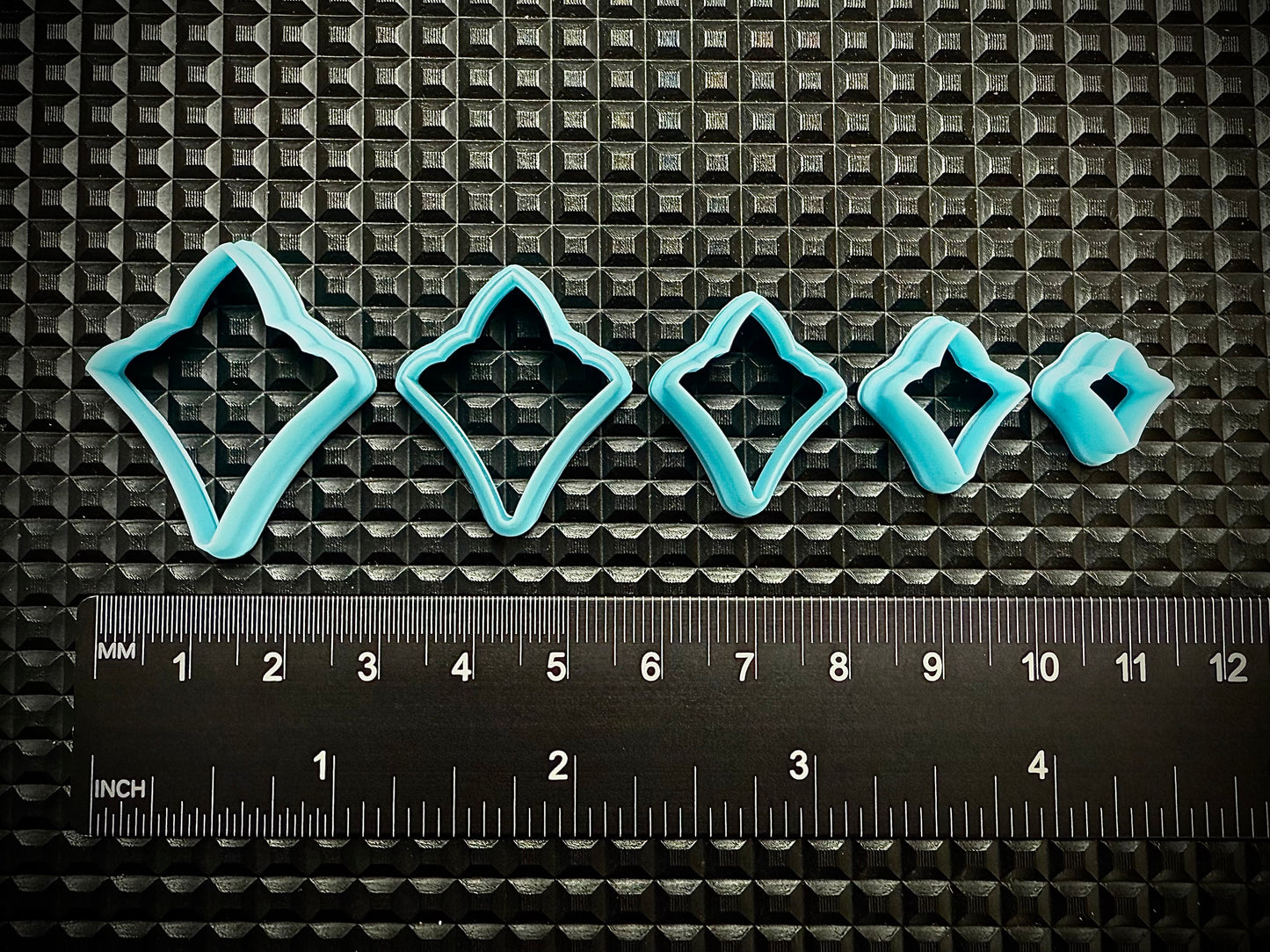 Medium range - Art Deco Element 7