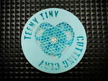 Cargar imagen en el visor de la galería, Teeny Tiny - Conjunto de corazones
