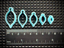 Load image into Gallery viewer, Medium Range - Bauble 1 - NEW PRODUCT!!
