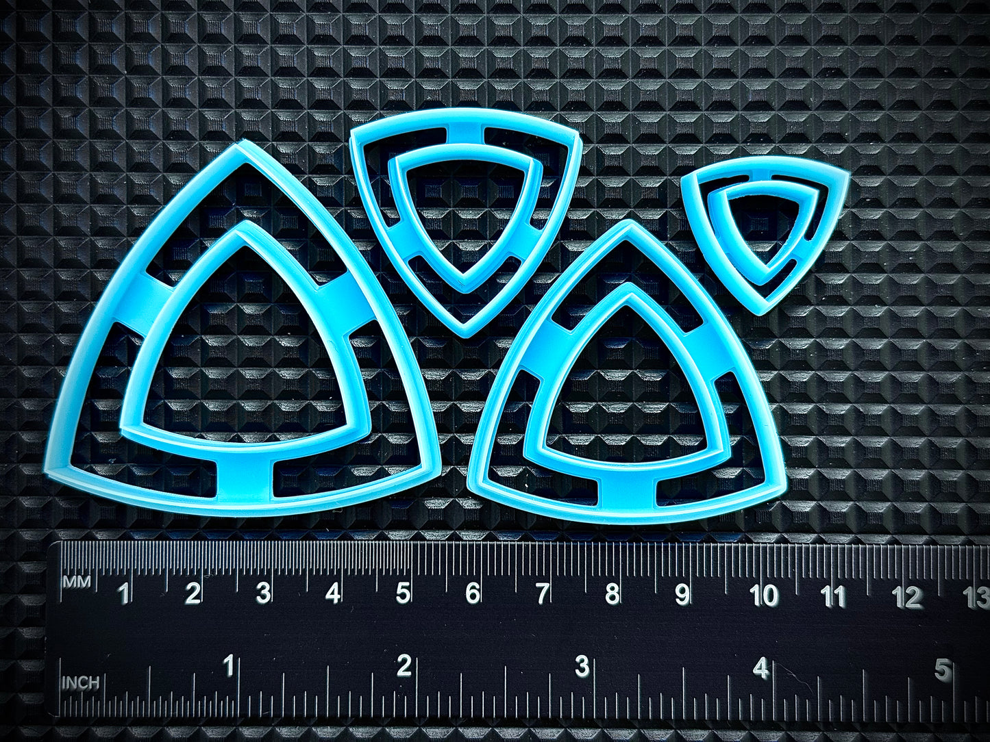 DYNAMIC DUO - Convex Triangle