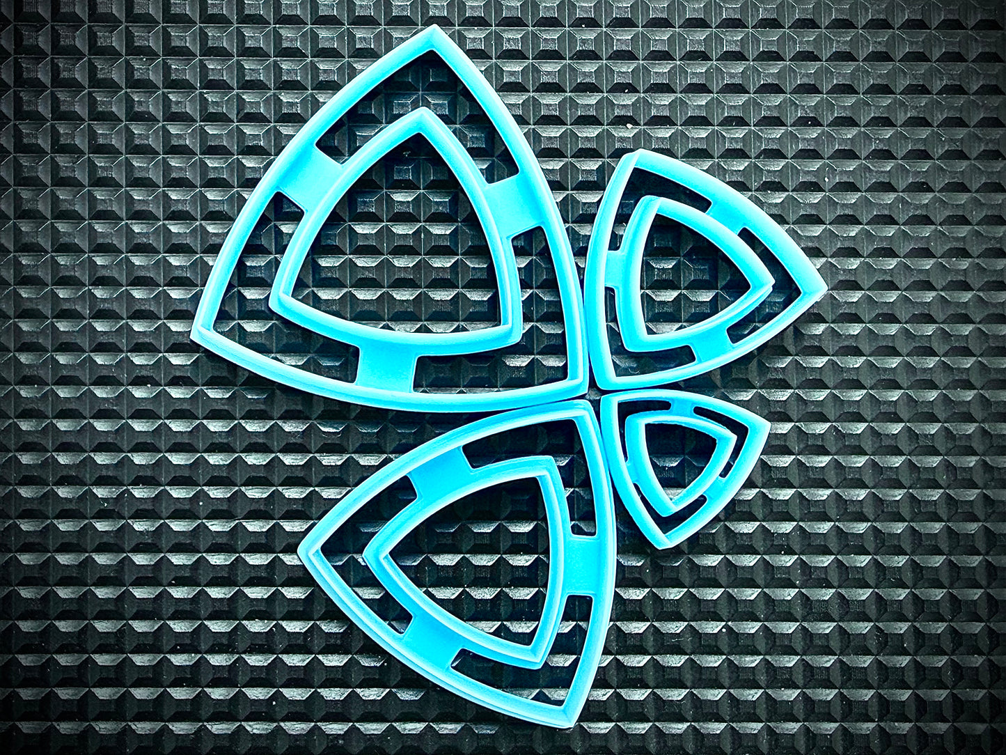 DYNAMIC DUO - Convex Triangle