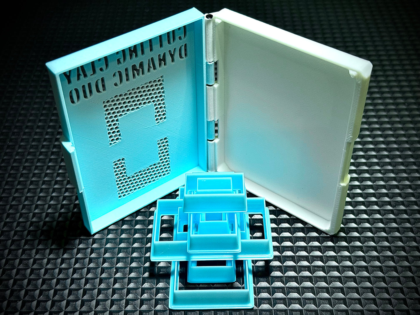 DYNAMIC DUO - Rectangle