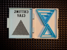 Cargar imagen en el visor de la galería, Medium Range - Triangle- NEW PRODUCT!!

