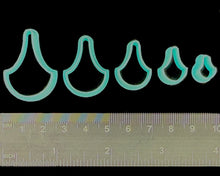 Load image into Gallery viewer, Medium range - Art Deco Element 12
