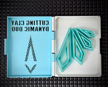 Cargar imagen en el visor de la galería, DYNAMIC DUO - Diamond Drop
